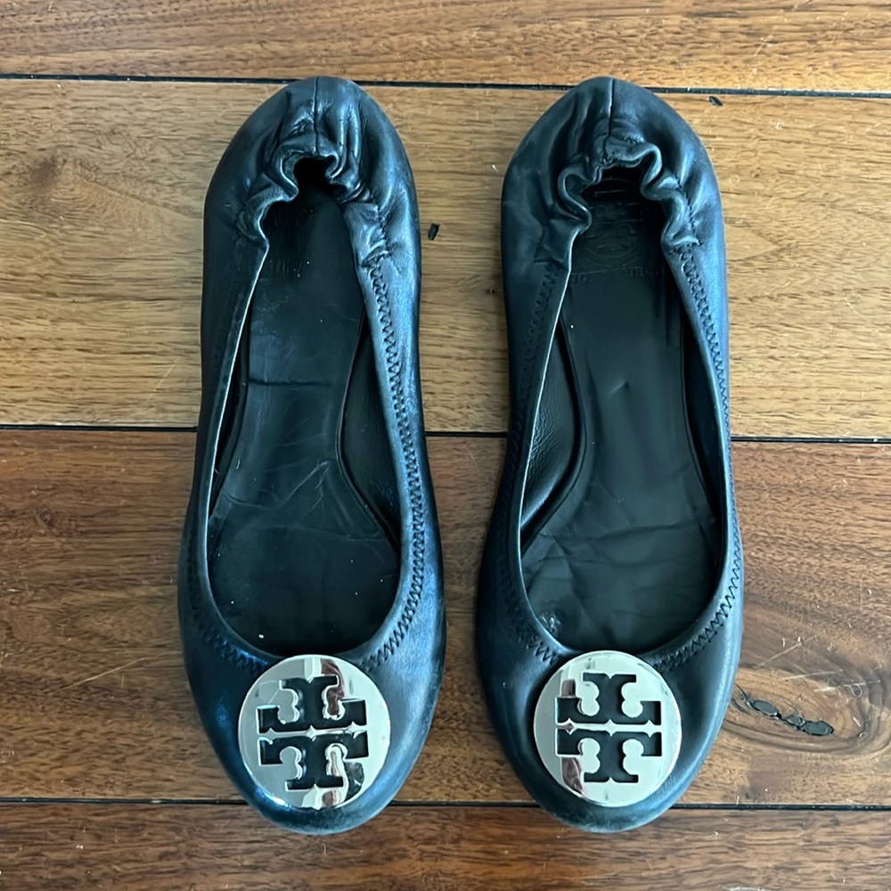 Tory Burch Black Leather Reva Ballet Flats with Gold Logo Medallions